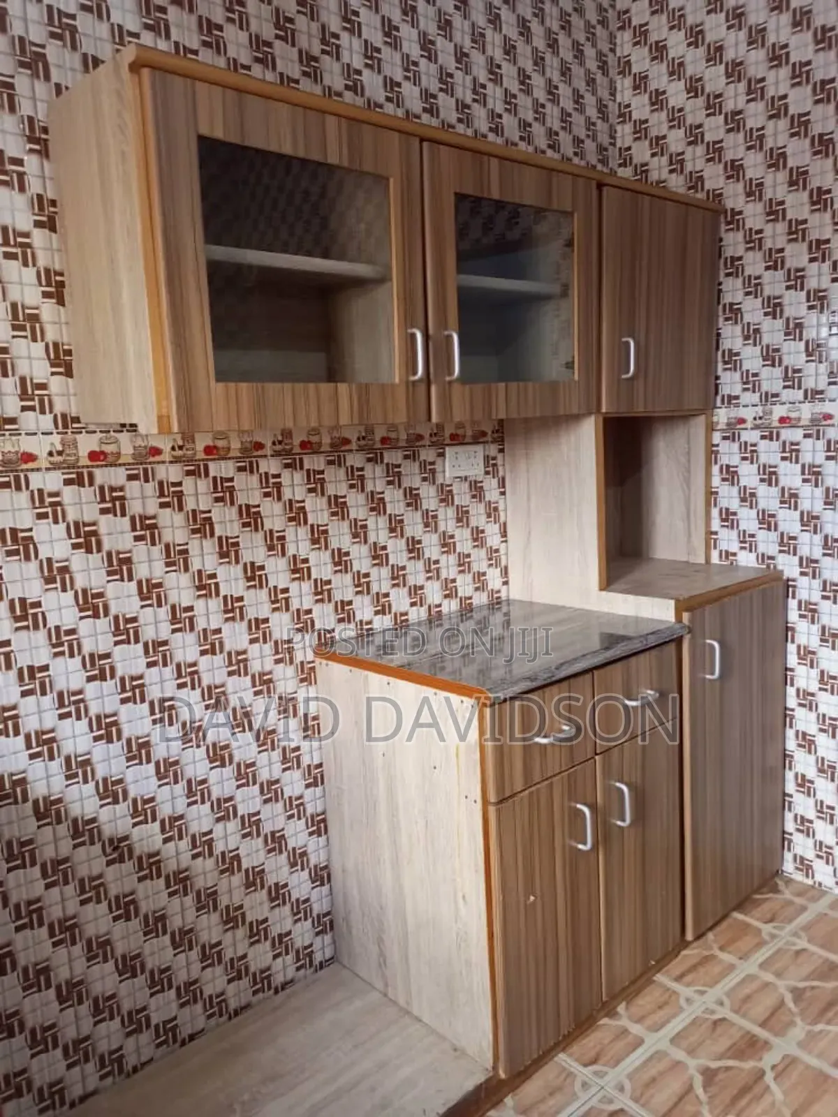3bdrm House in 3 Bedroom House, Tema Metropolitan for sale