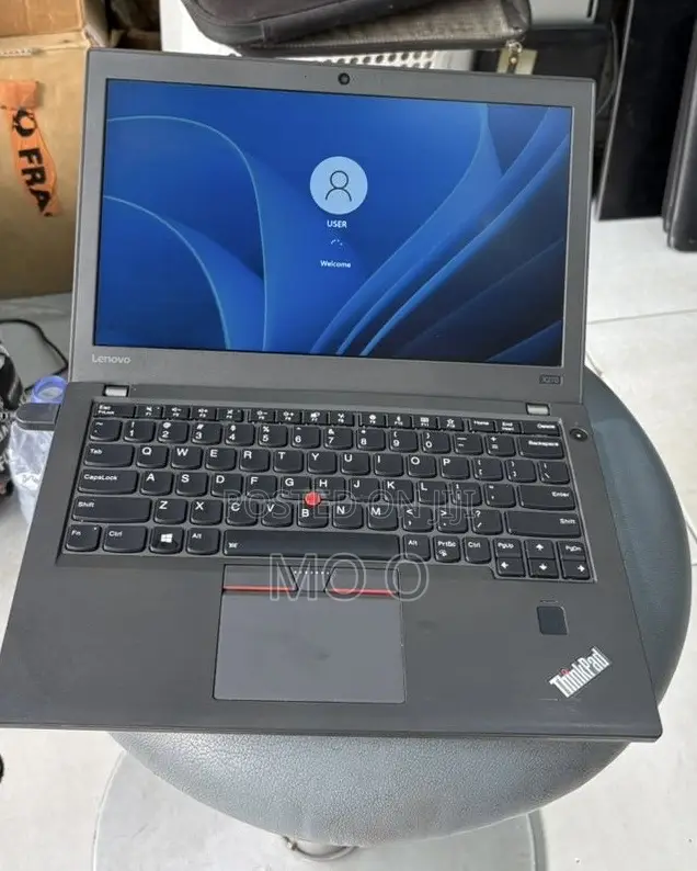 Laptop Lenovo ThinkPad X270 8GB Intel Core i7 SSD 256GB