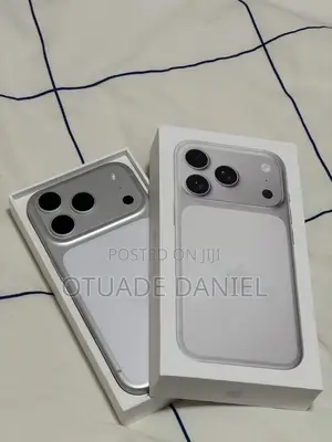 New Apple iPhone 17 Pro Max 1 TB Silver