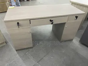 Quality and Affordable Office Desk