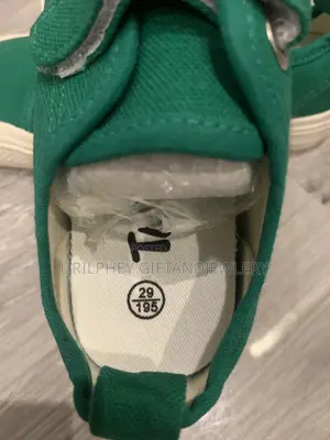Emerald Green Canvas Retro Sneakers – Square Toe
