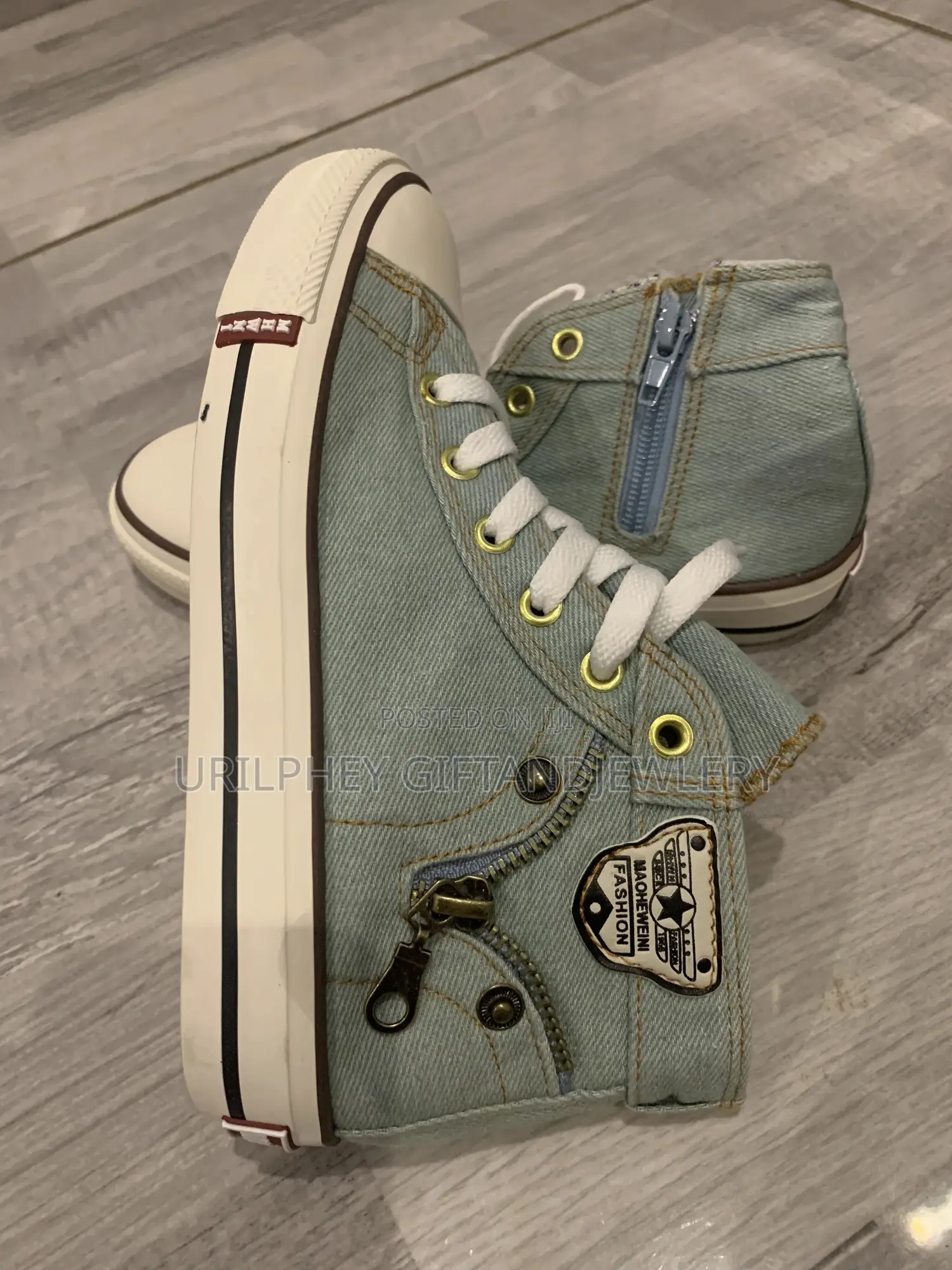 Kids Light Wash Denim High-Top Sneakers – Moto/Rockstar Style