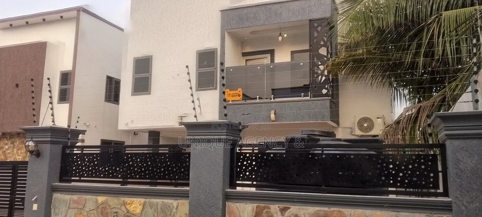 Furnished 4bdrm Duplex in Spintex for rent