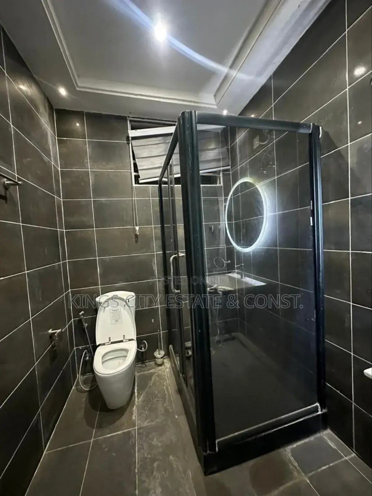 Furnished 6bdrm House in Roundabout, Tantra Hills for sale