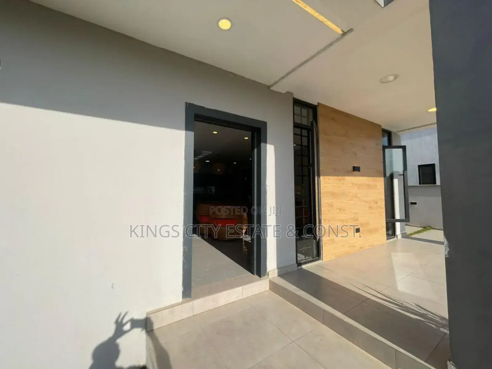 3bdrm House in China-Mall, Amasaman for sale