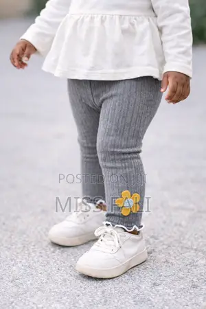 Little Bloom Ribbed Leggings. 1-2years.