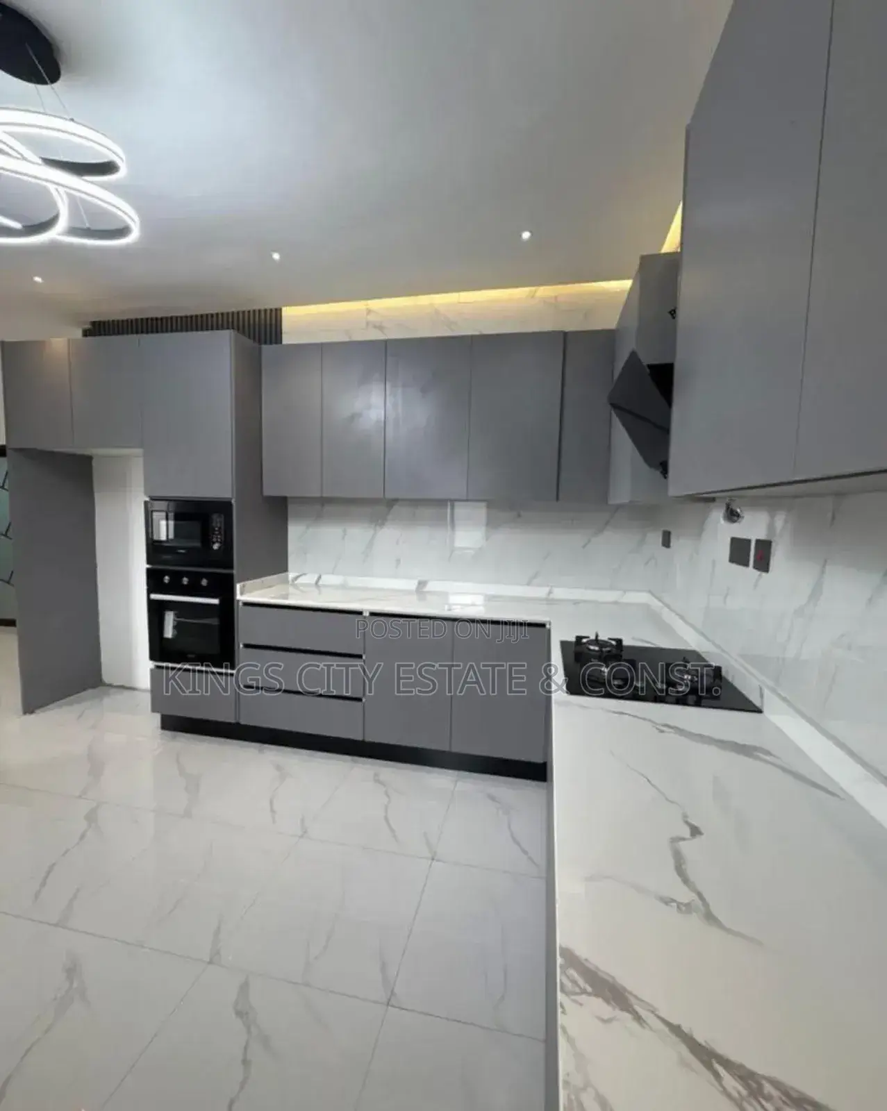 Furnished 4bdrm House in Food-Yard, Ashomang Estate for sale