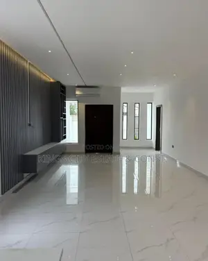 Furnished 4bdrm House in Food-Yard, Ashomang Estate for sale