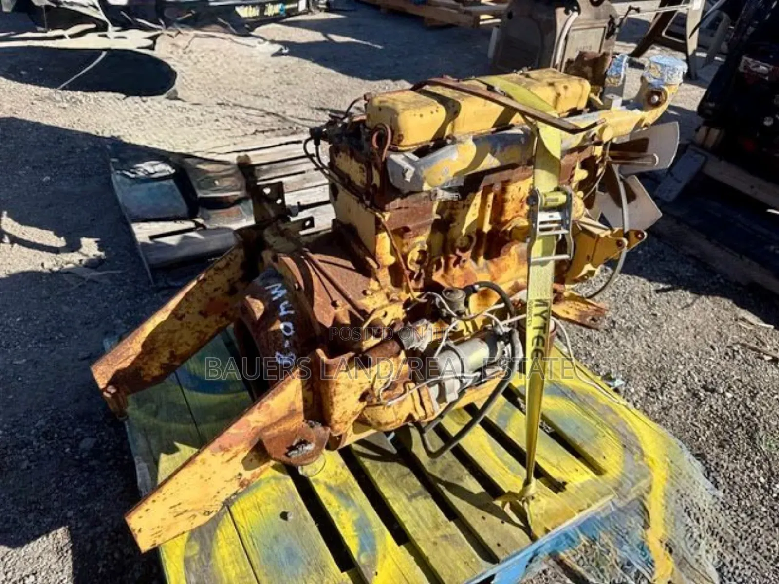 Caterpillar D330 Engine