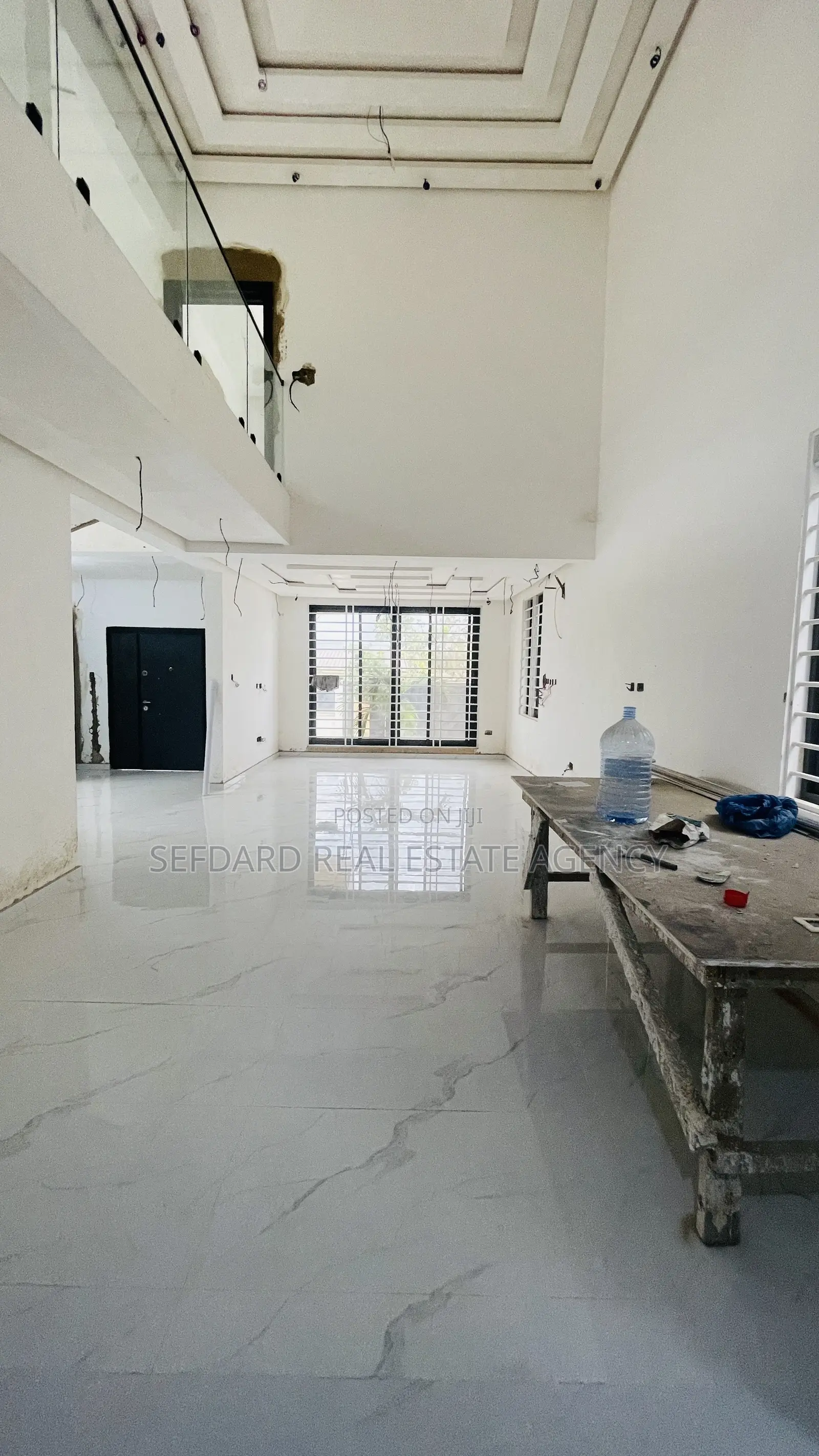 4bdrm Duplex in Ofankor for sale