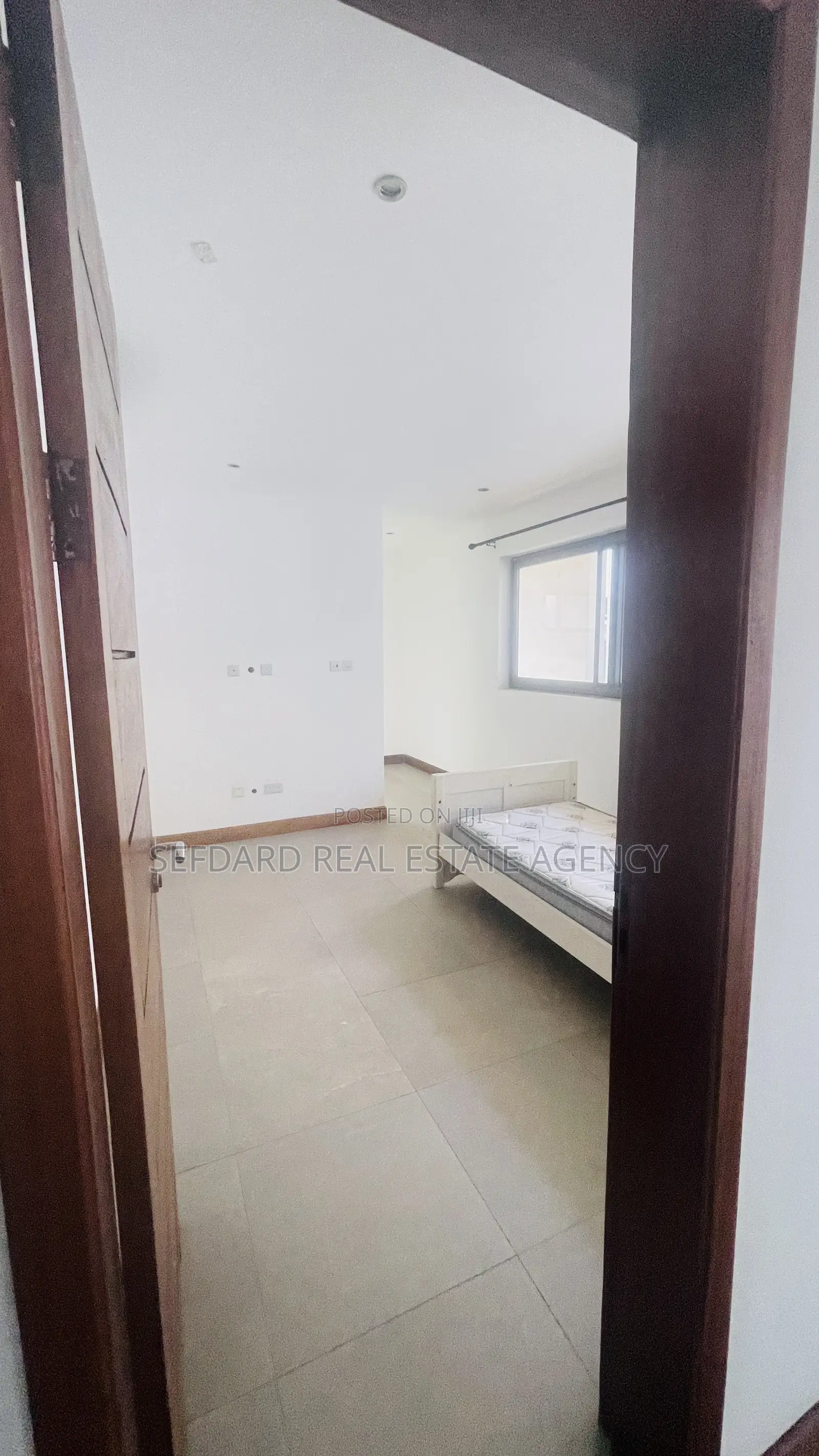 4bdrm Duplex in Abelemkpe for rent