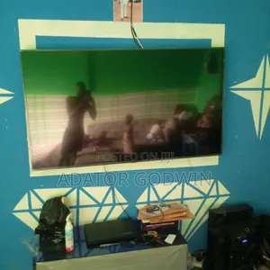Samsung Smart Tv 65 Used, For 1 Month