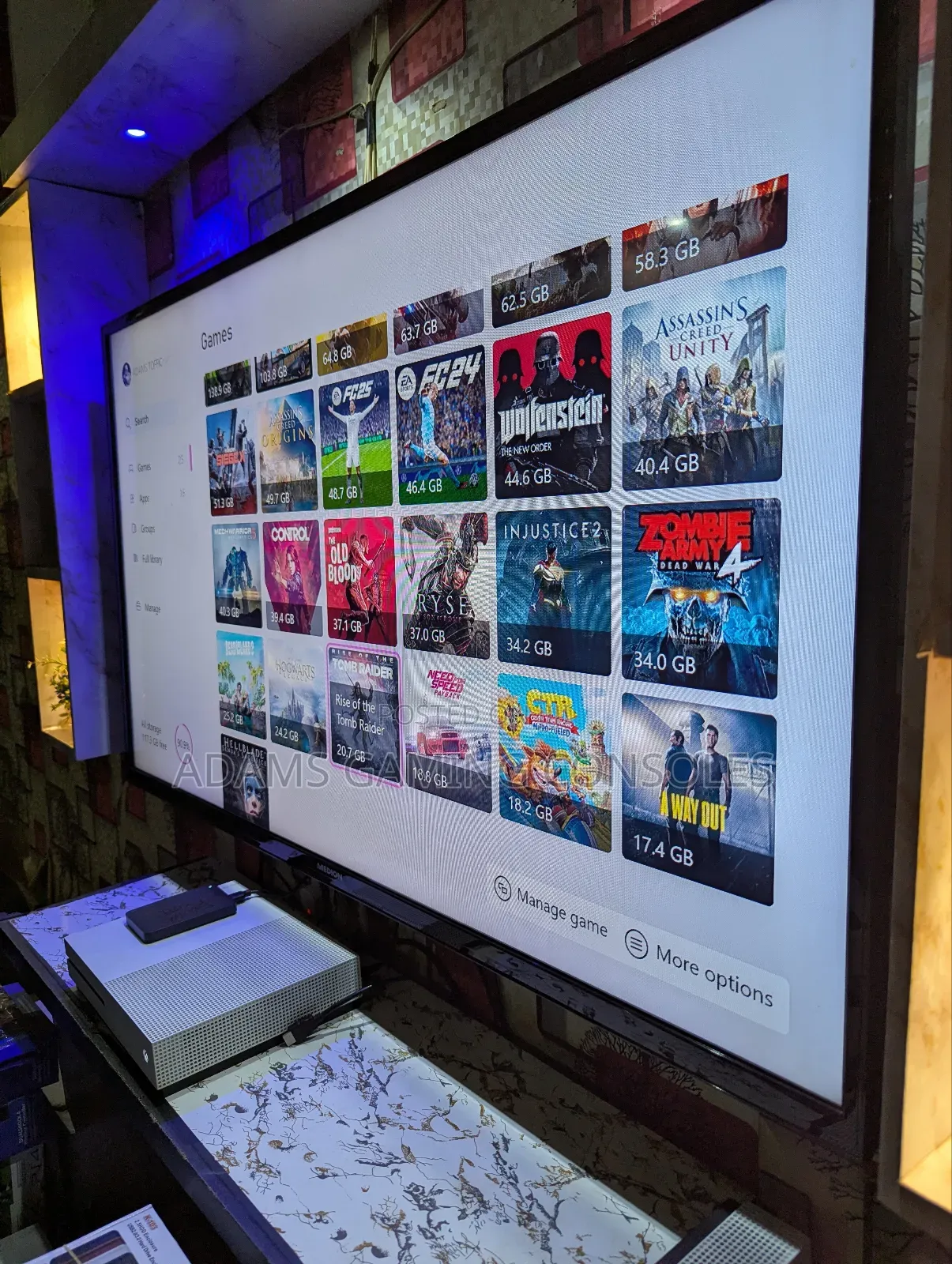 Microsoft Xbox One S 1.5terrabyte 25 Solid Games