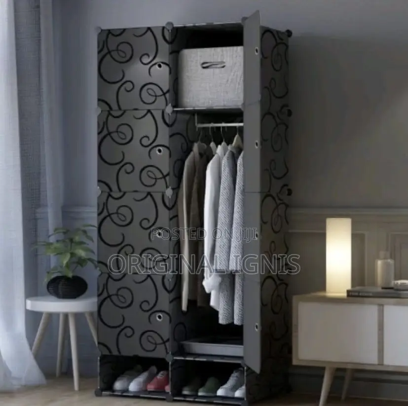 Plastic Wardrobe( 8 Cubes )
