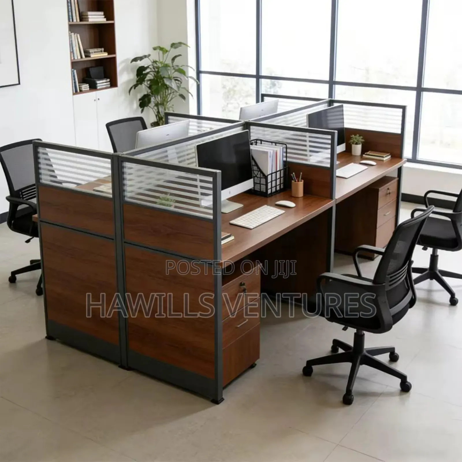 Four in One ( 4 -1) Seater Modular Office Workstation