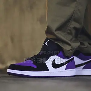 Nike Air Jordan 1 Low "Court Purple"
