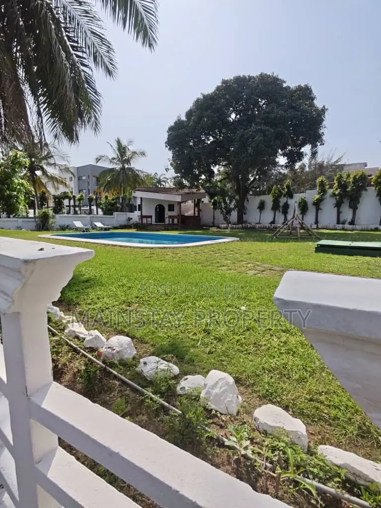 5bdrm House in Mainstay Estates, Airport Residential Area for sale