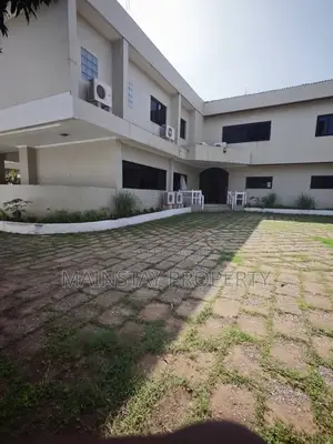 5bdrm House in Mainstay Estates, Airport Residential Area for sale