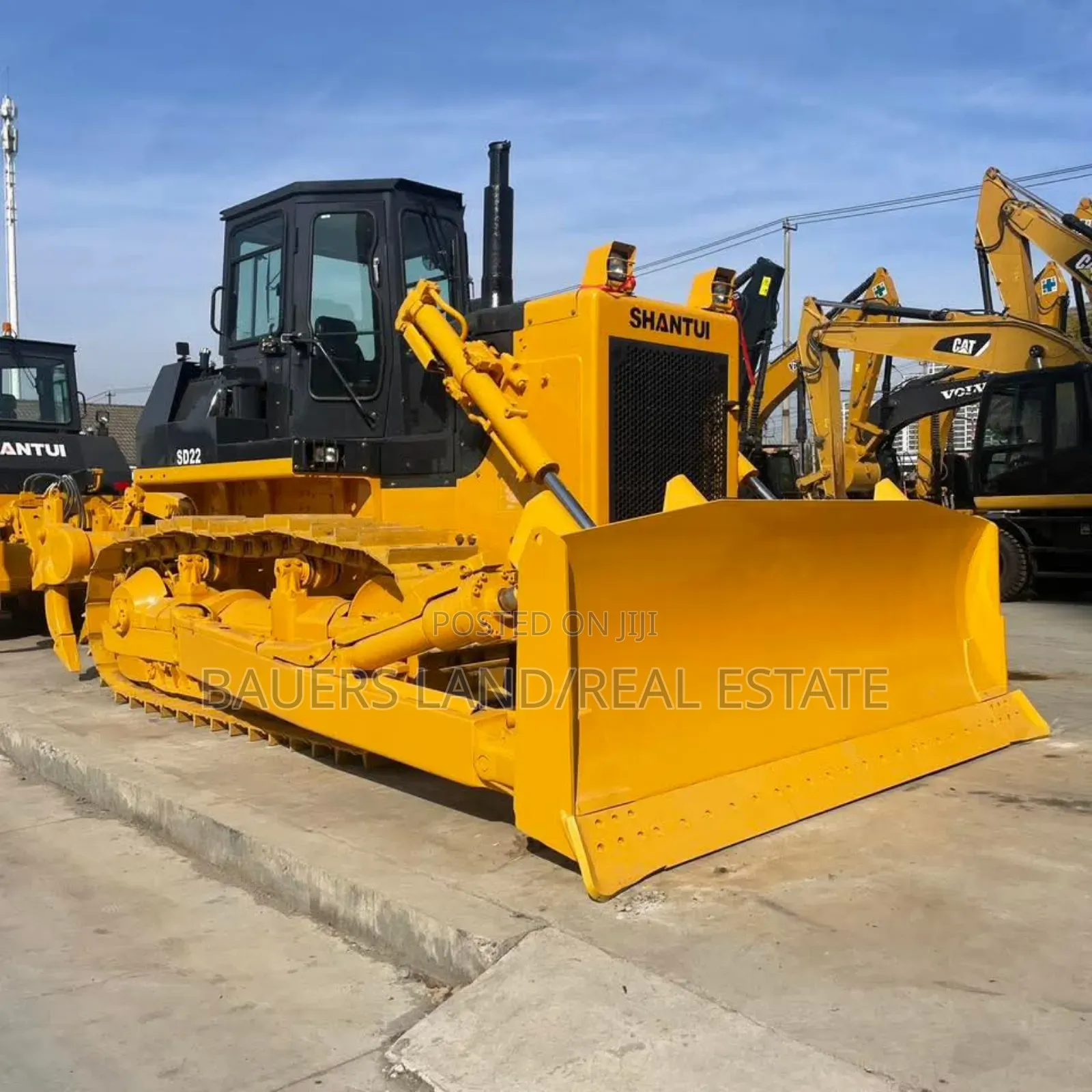Used Excavators, Loaders, Bulldozers, Road Rollers, Motor Grader.