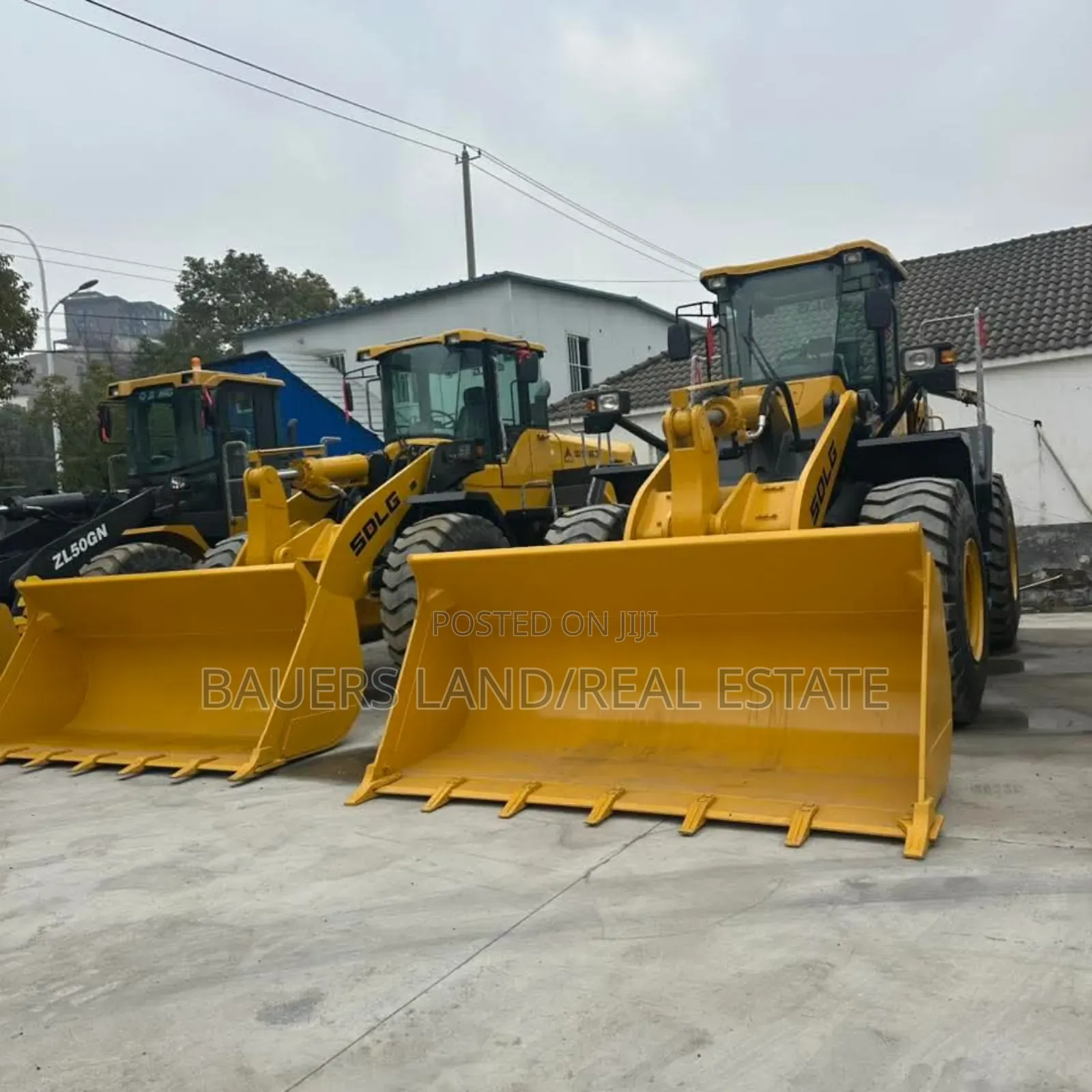 Used Excavators, Loaders, Bulldozers, Road Rollers, Motor Grader.