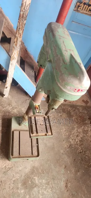 Metal Drilling Machine