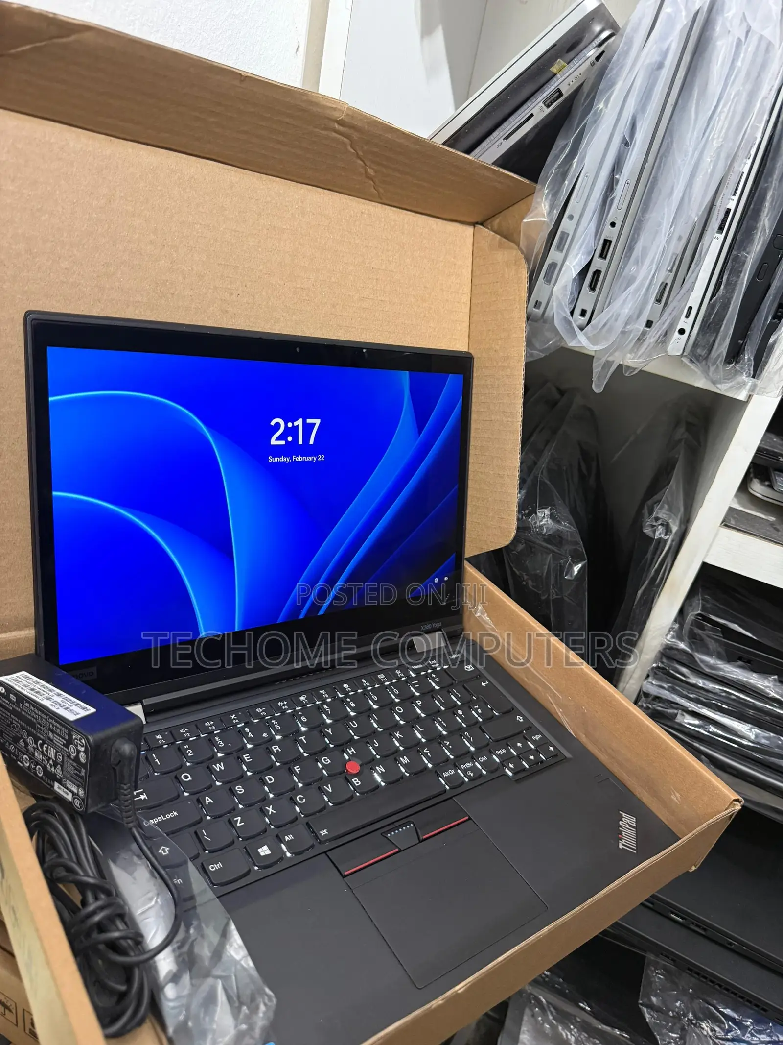 Laptop Lenovo ThinkPad X380 Yoga 8GB Intel Core i5 SSD 256GB