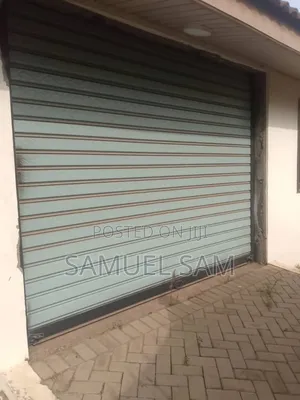 5bdrm House in Tema Golf City for rent