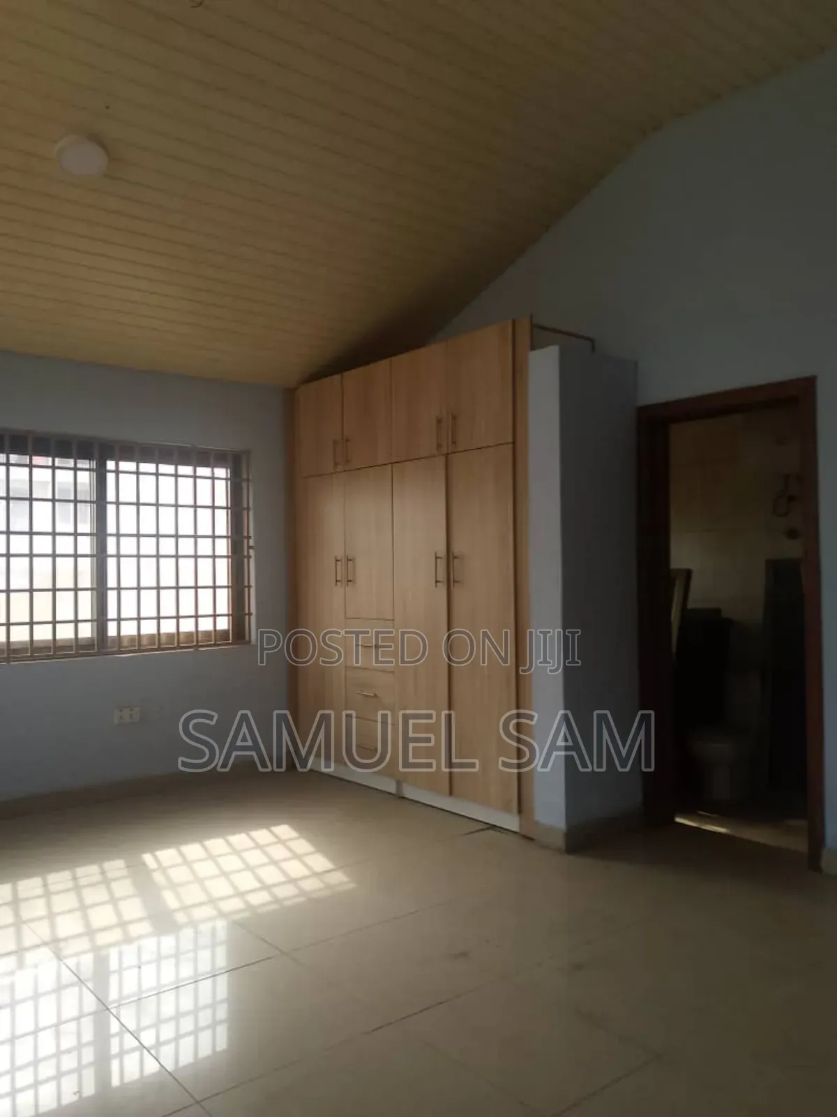 5bdrm House in Tema Golf City for rent