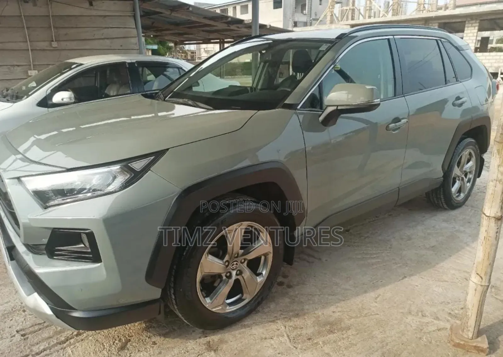 Toyota RAV4 Adventure AWD 2020 Green