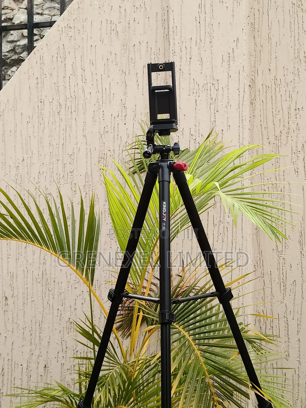 Executive Tripod Stand
