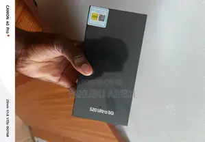 New Samsung Galaxy S20 Ultra 128 GB Black