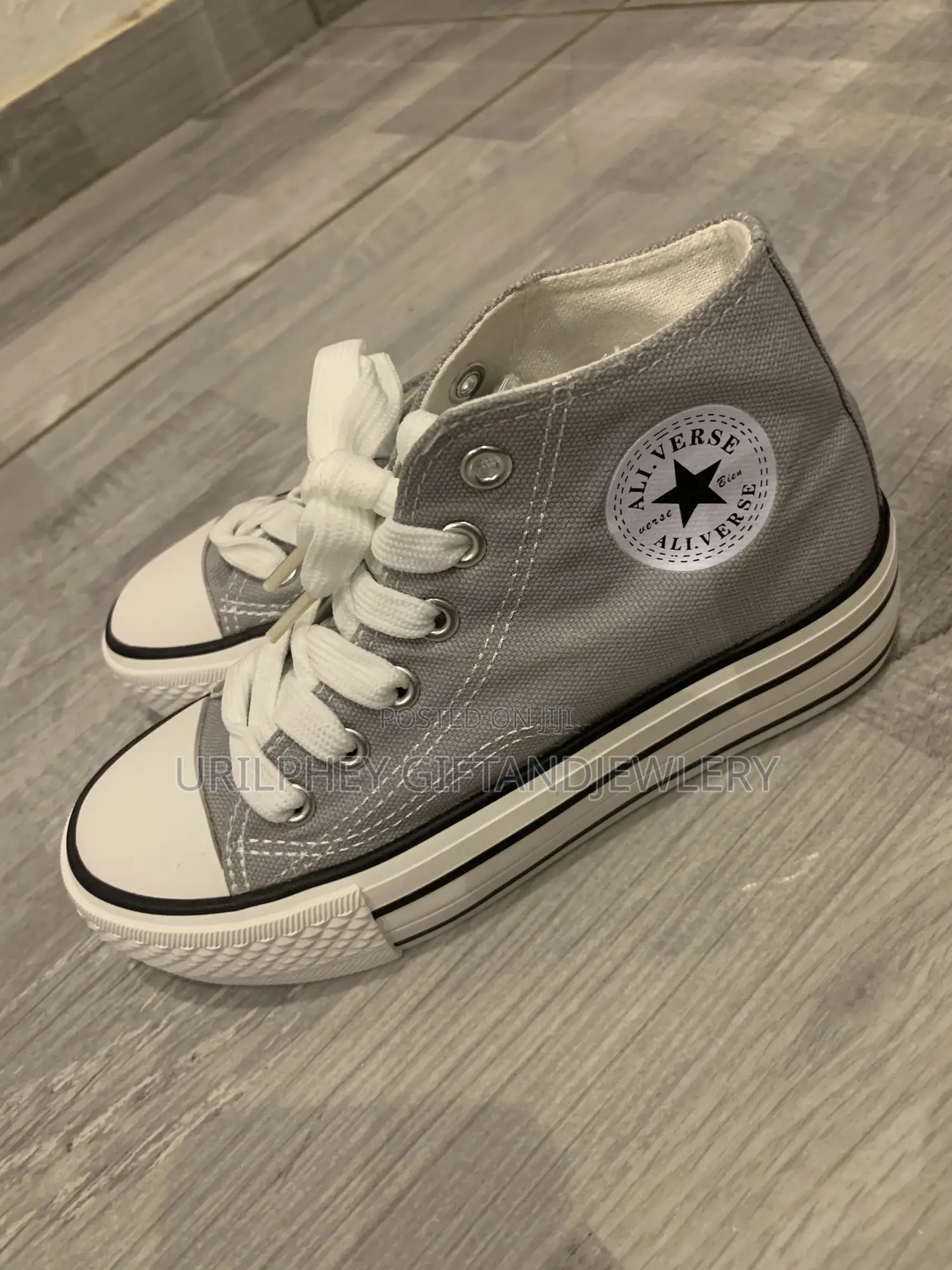 Grey Canvas High-Top Sneakers – Classic Platform Style