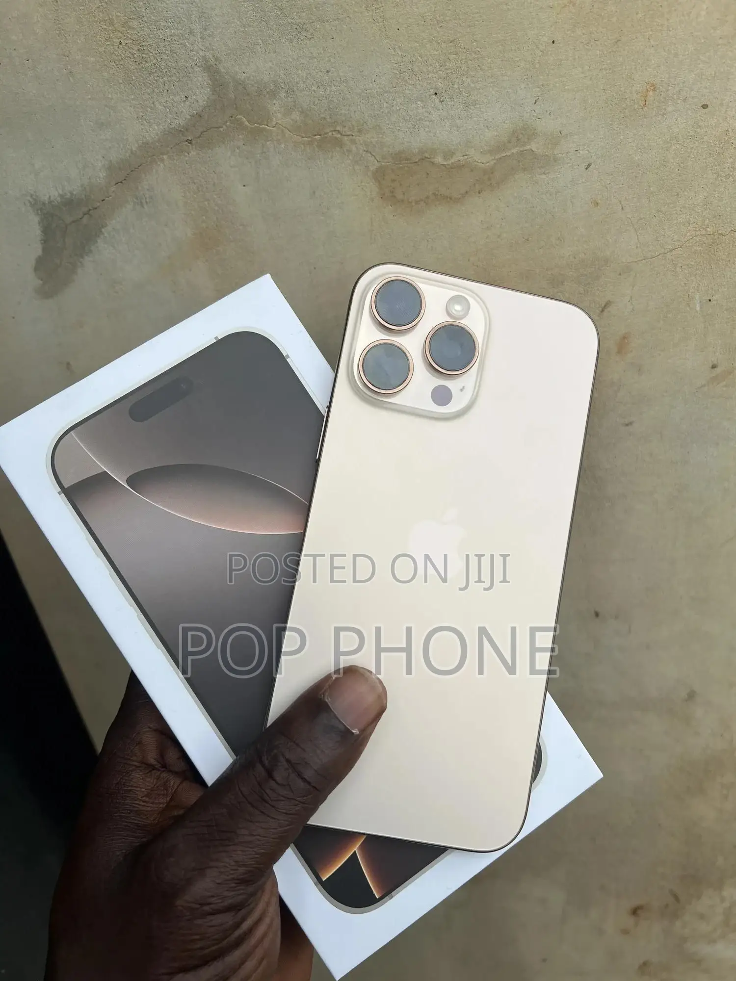 Apple iPhone 16 Pro Max 256 GB Gold
