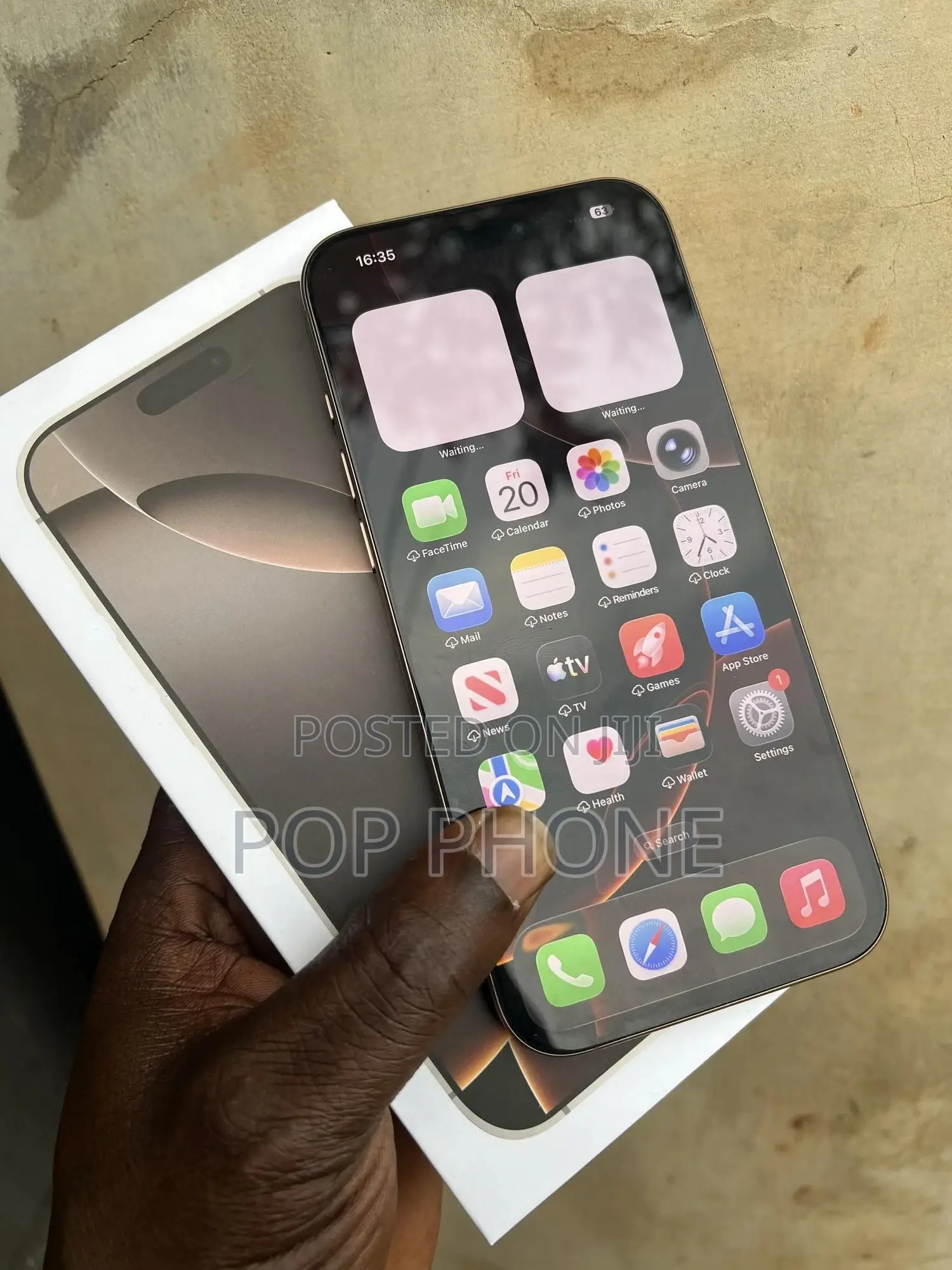 Apple iPhone 16 Pro Max 256 GB Gold