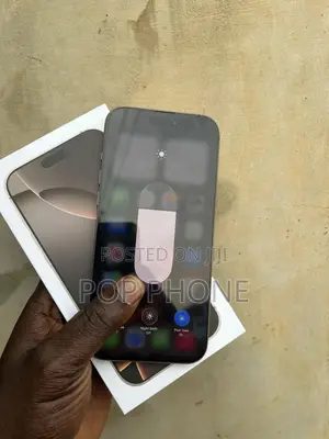 Apple iPhone 16 Pro Max 256 GB Gold