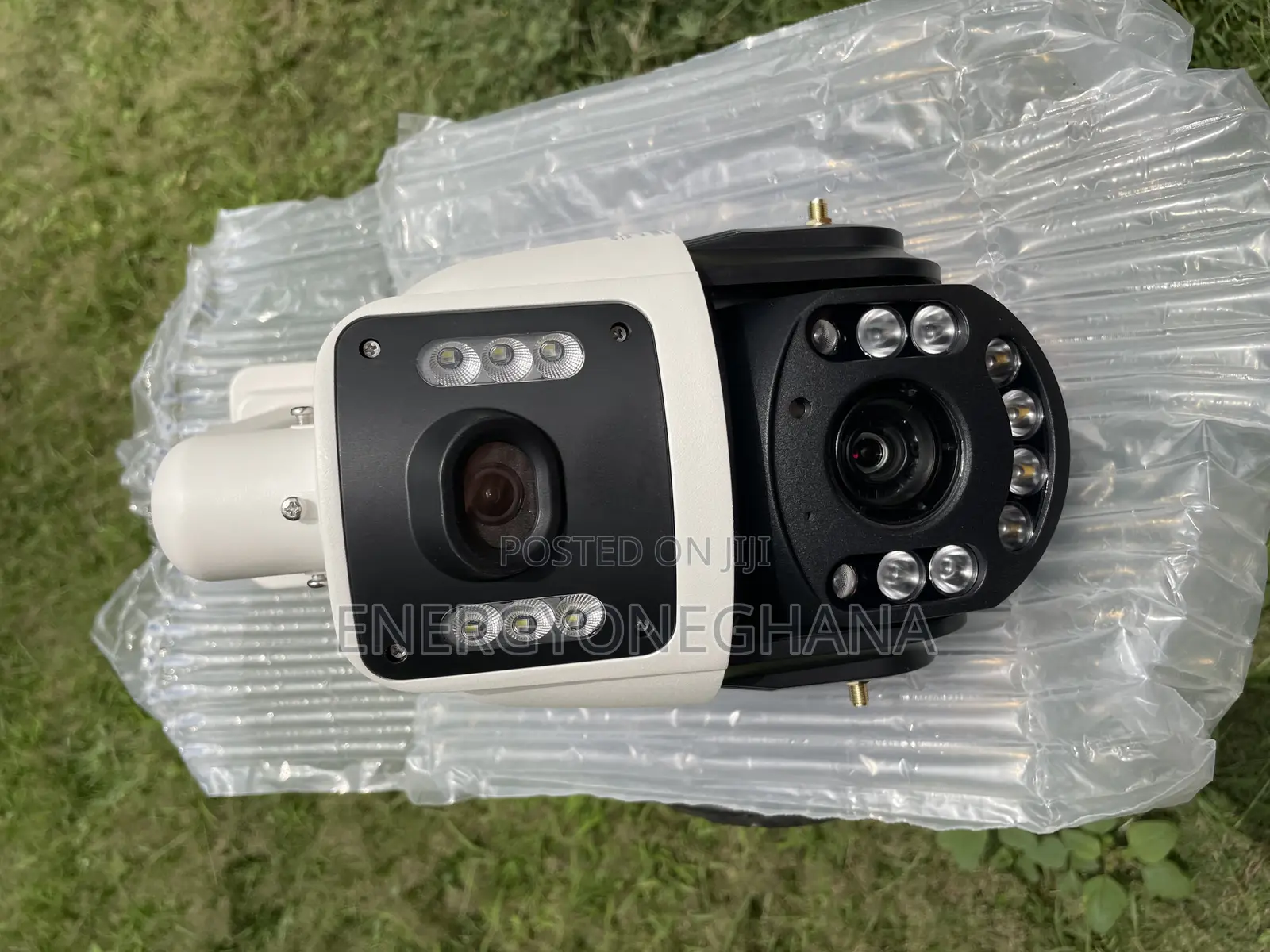 Solar CCTV Camera With Original High Speed 256sd Card or 512sd Card