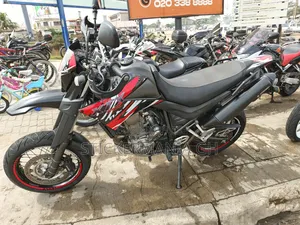 Yamaha Gear 2016 Black