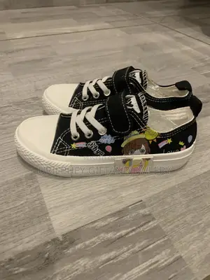 Kids Black Anime Graphic Sneakers – Kawaii "Bbya" Style