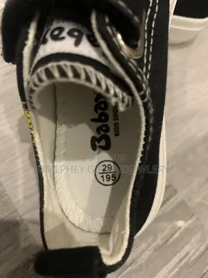 Kids Black Anime Graphic Sneakers – Kawaii "Bbya" Style