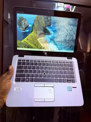 Laptop HP EliteBook 820 G4 8GB Intel Core i7 SSD 256GB