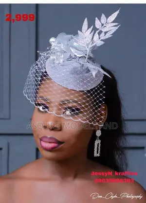 Fascinator/Head Ban