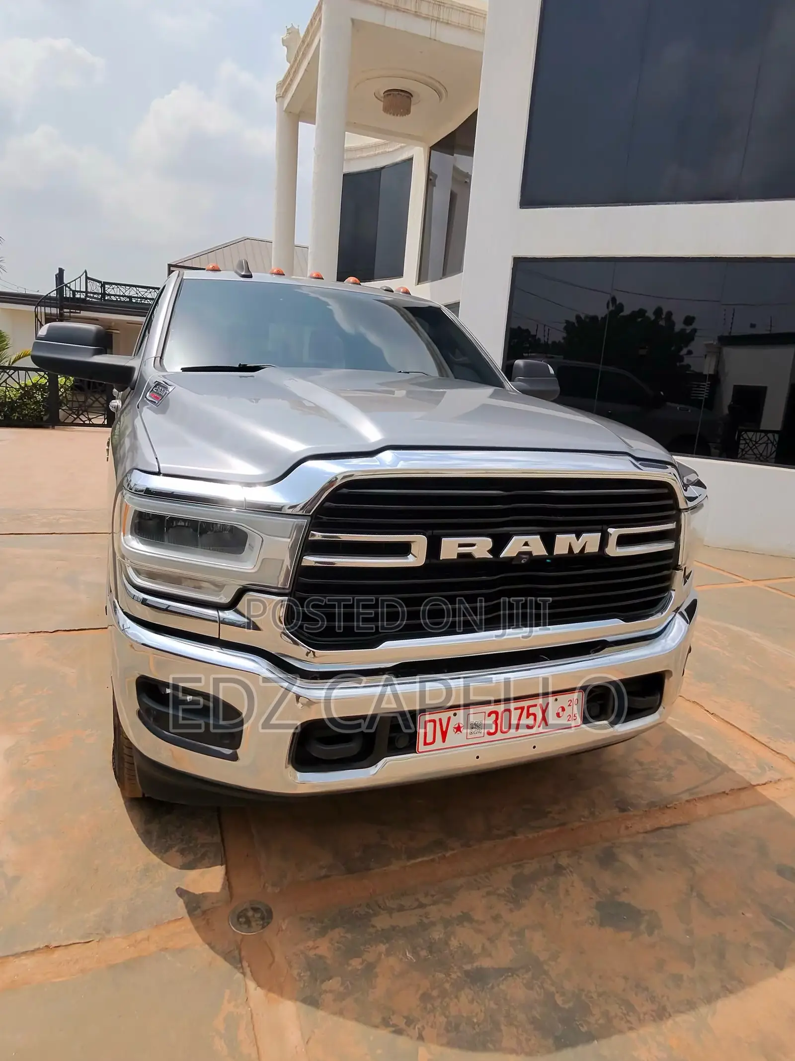 Dodge RAM 2019 Silver
