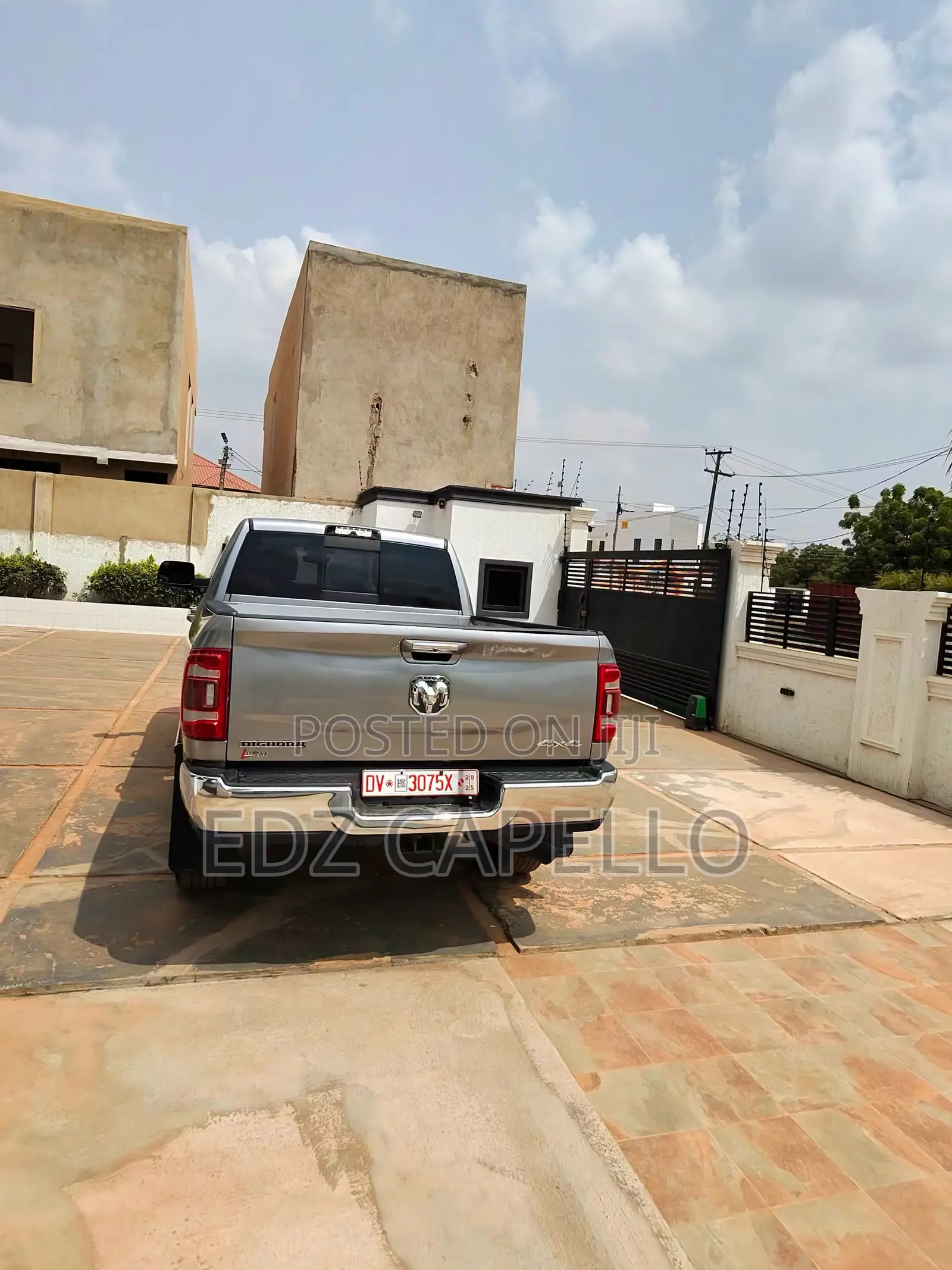 Dodge RAM 2019 Silver