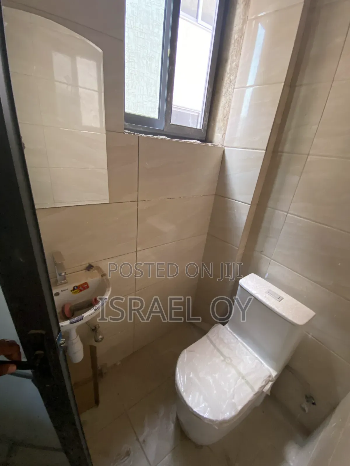 1bdrm Room & Parlour in Haatso, ECOMOG for rent