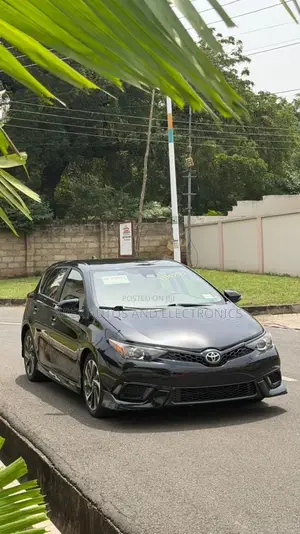 Toyota Corolla Hatchback 2019 Black