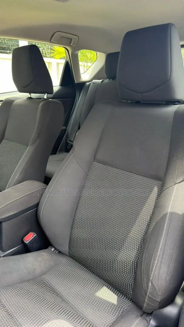 Toyota Corolla Hatchback 2019 Black