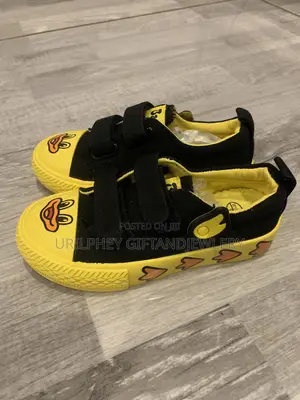 Kids Yellow Black Duck Sneakers – Playful Animal Design