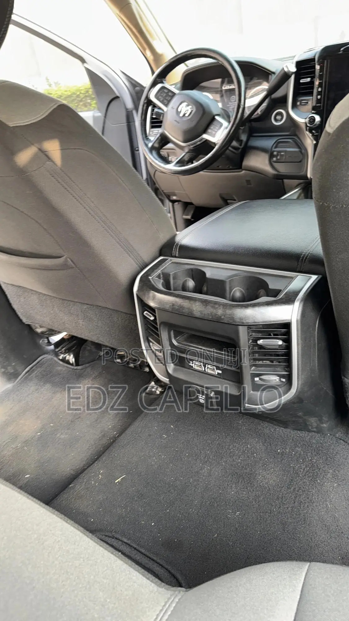 Dodge RAM 2019 Silver