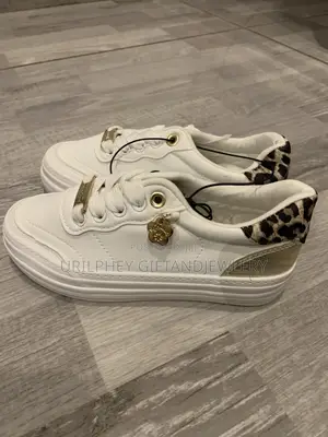 White Glam Platform Kid Sneakers With Leopard Print Heel Gold Detail
