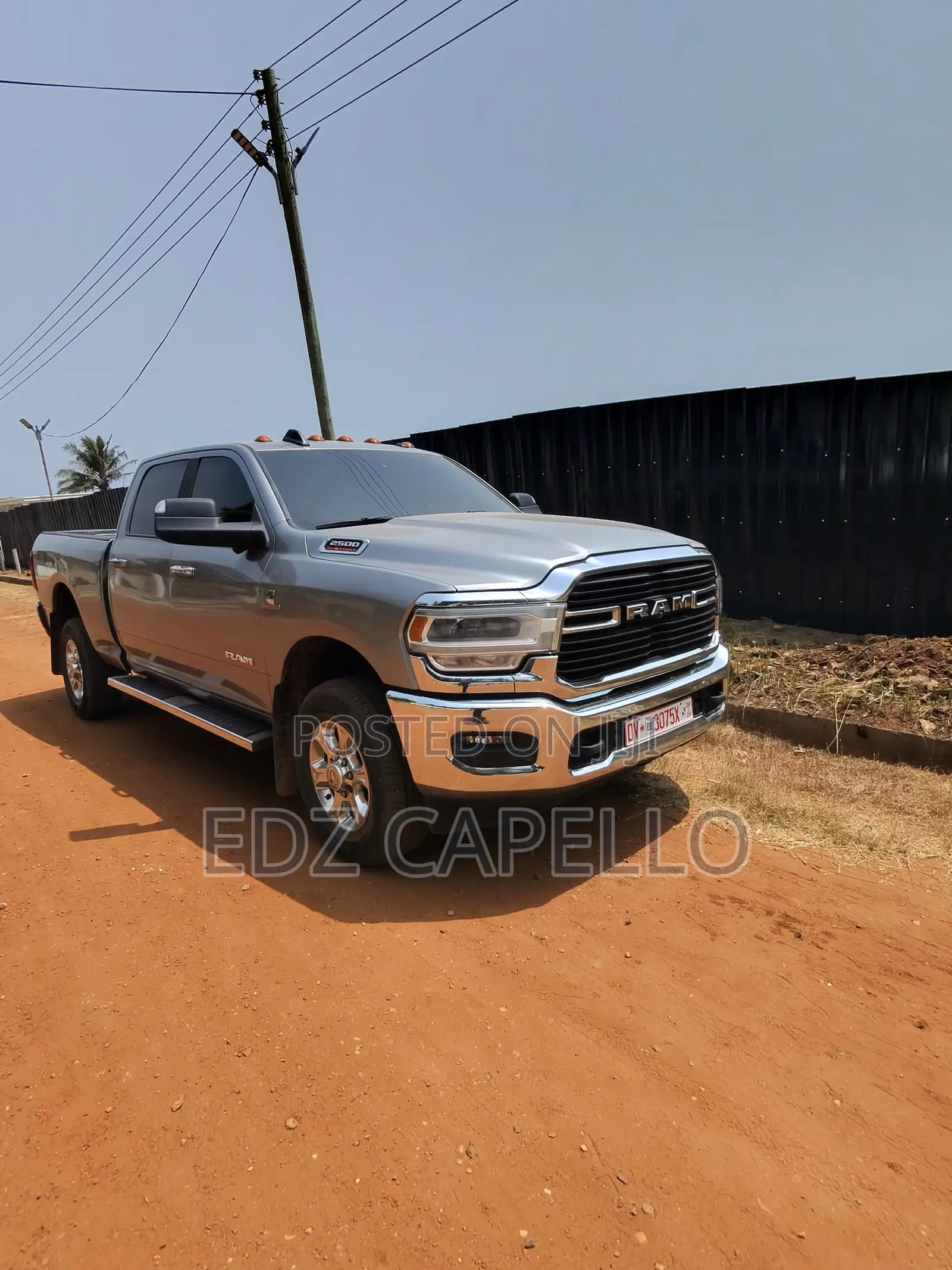 Dodge RAM 2019 Silver